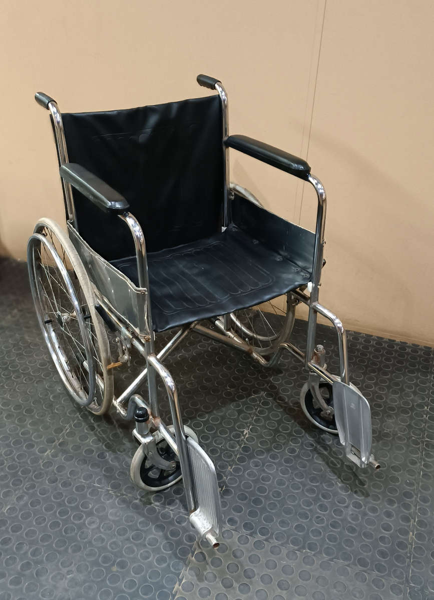 Wheelchairs Standard Wheelchair Secondhand for sale in Vereeniging